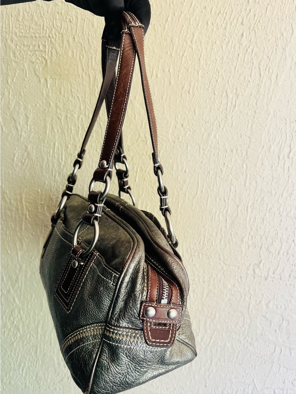 Coach Soho Shoulder Bag in Metallic Silver - Picture 4 of 13